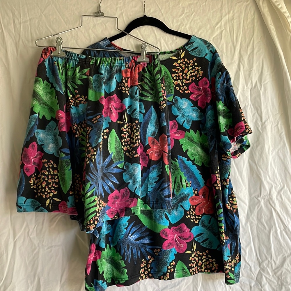 Tropical Sport Set - Shorts and Tee